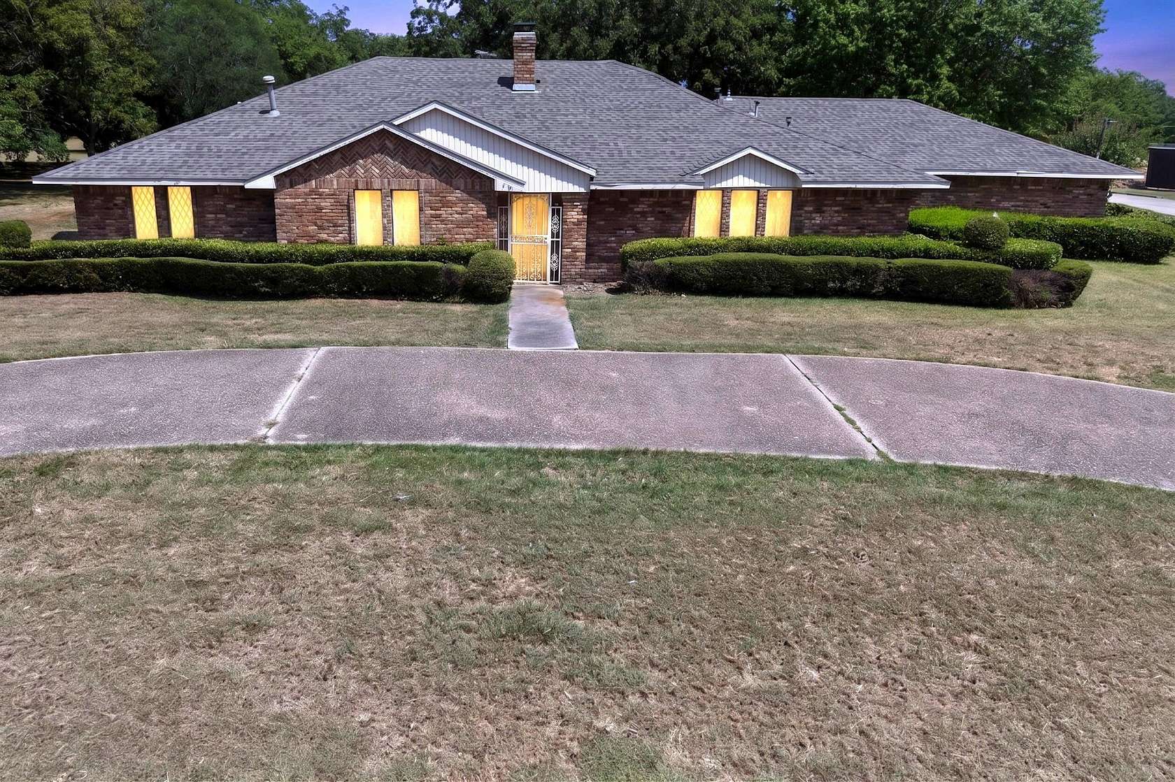 2 Acres of Land with Home for Sale in Sunnyvale, Texas