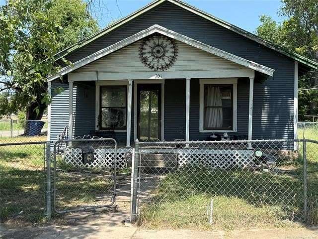 2 Acres of Land with Home for Sale in Pawhuska, Oklahoma