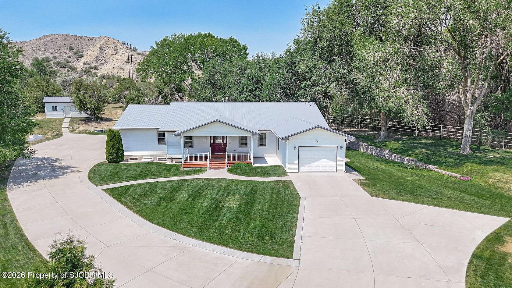 1.59 Acres of Land with Home for Sale in Bloomfield, New Mexico