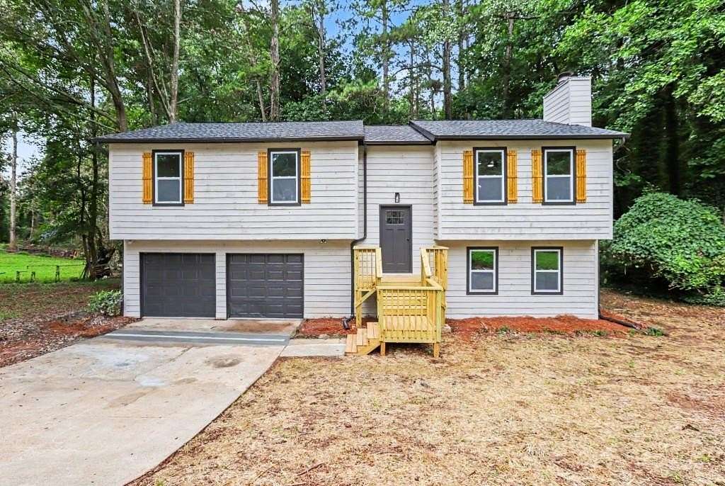 2 Acres of Land with Home for Sale in Stone Mountain, Georgia