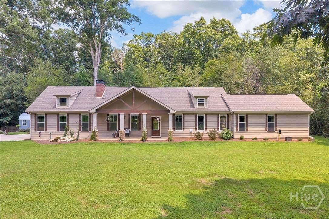 2 Acres of Land with Home for Sale in Jefferson, Georgia