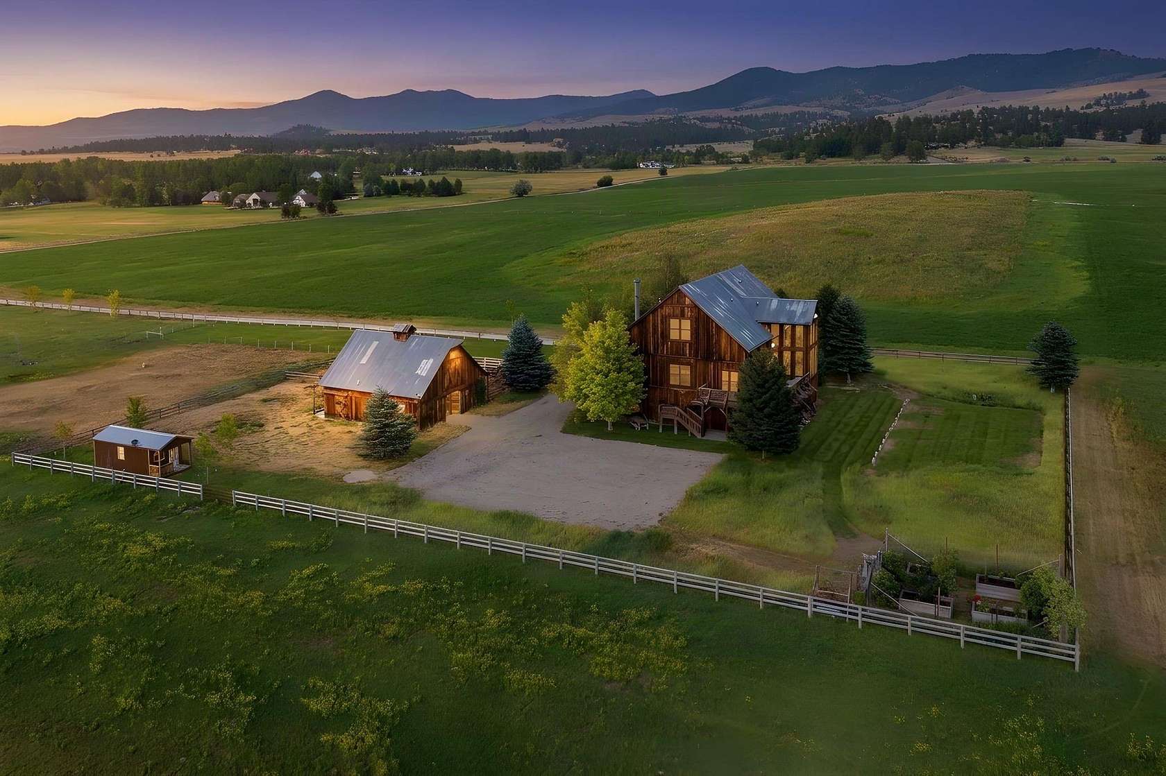 20 Acres of Agricultural Land with Home for Sale in Hamilton, Montana