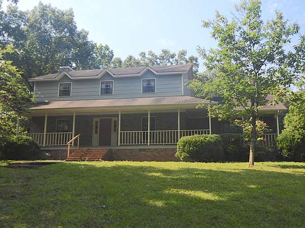 8 Acres of Land with Home for Sale in Murfreesboro, Tennessee