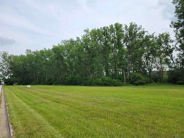 1.47 Acres of Commercial Land for Sale in Saginaw, Michigan