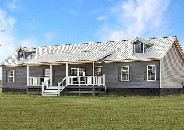 2 Acres of Land with Home for Sale in Bainbridge, Georgia