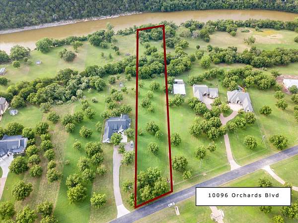 2.17 Acres of Residential Land for Sale in Cleburne, Texas