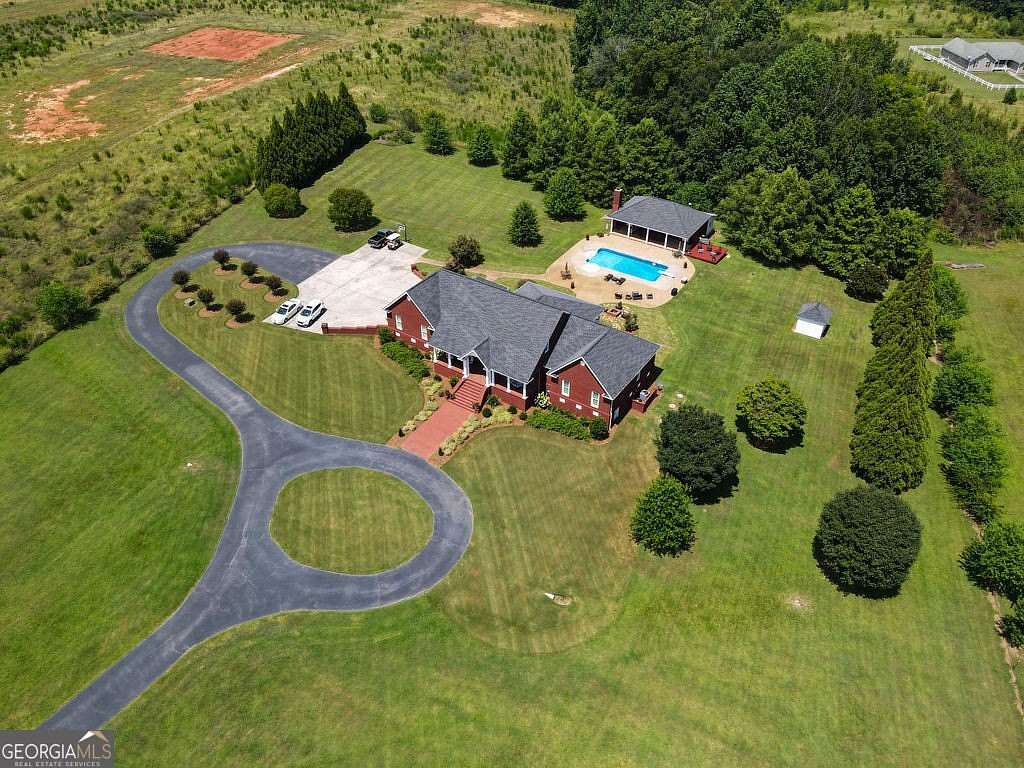 5 Acres of Land with Home for Sale in Barnesville, Georgia