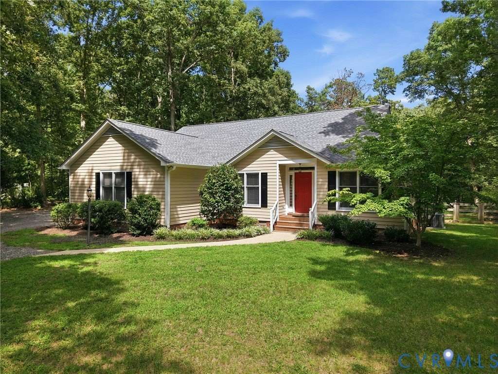 1.6 Acres of Land with Home for Sale in Powhatan, Virginia