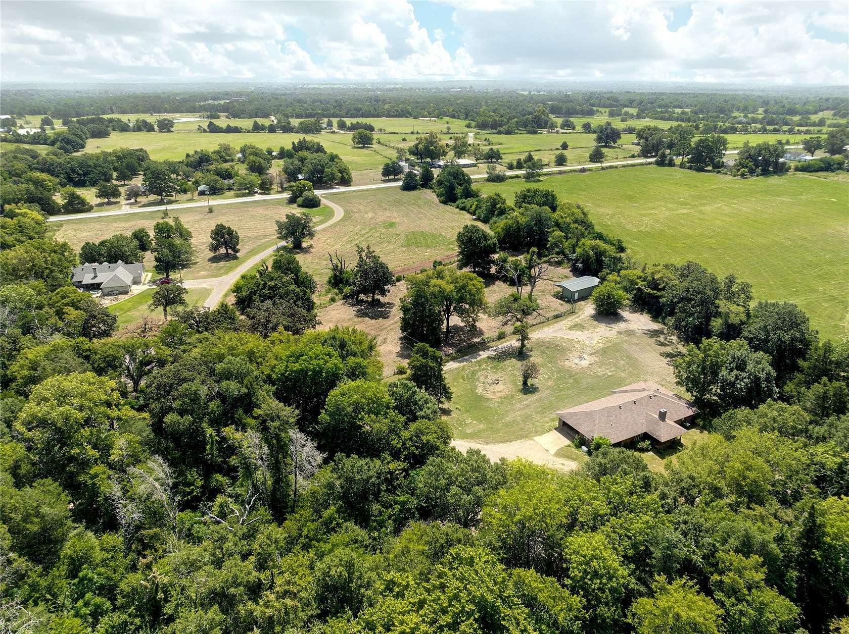 2 Acres of Land with Home for Sale in Fairfield, Texas