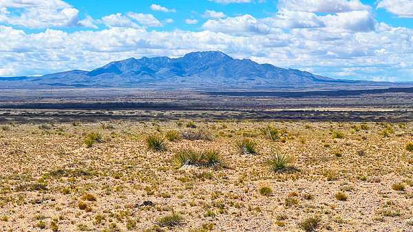 1 Acre of Residential Land for Sale in Belen, New Mexico
