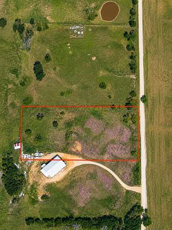 3 Acres of Residential Land for Sale in Kemp, Texas