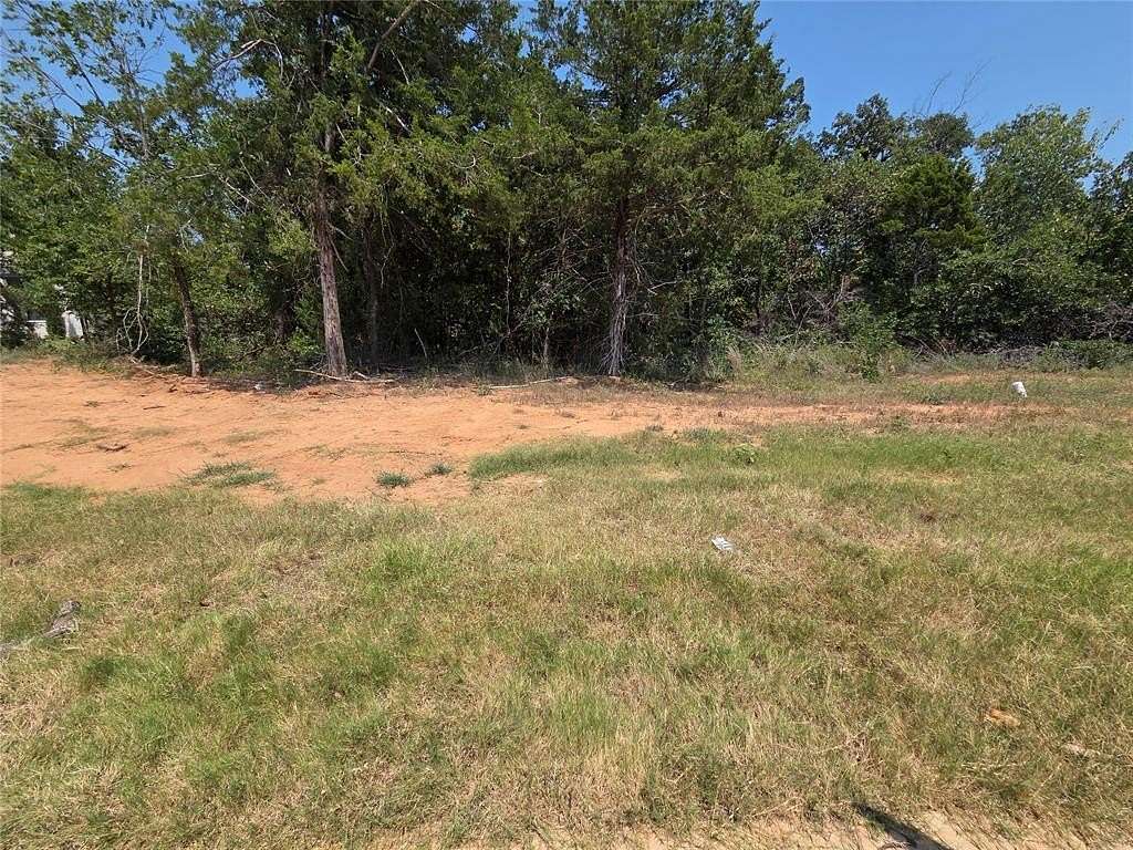 0.34 Acres of Residential Land for Sale in Edmond, Oklahoma