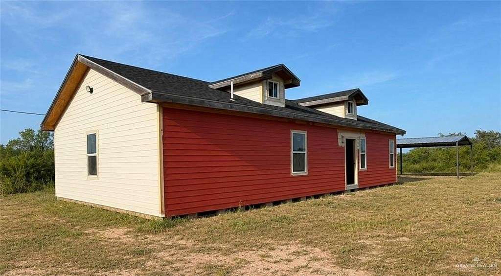 24 Acres of Recreational Land for Sale in Encino, Texas