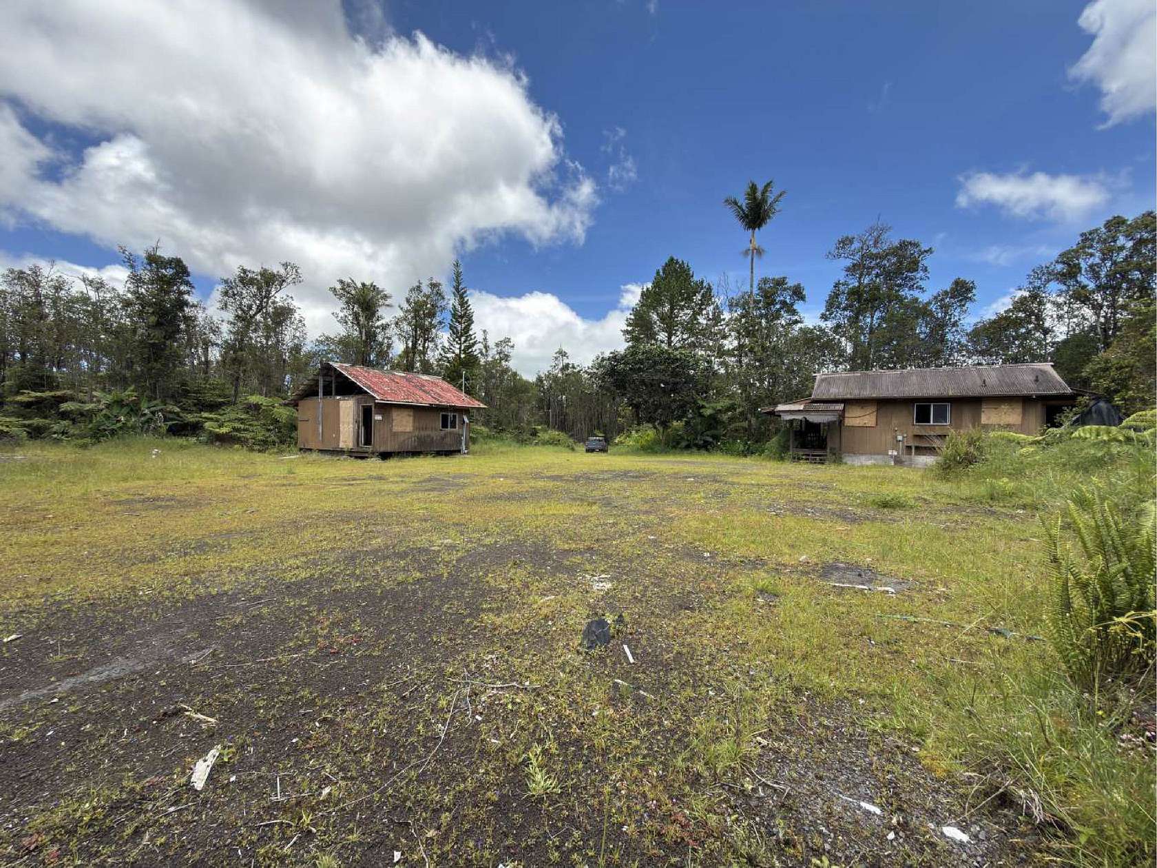 6 Acres of Land with Home for Sale in Volcano, Hawaii