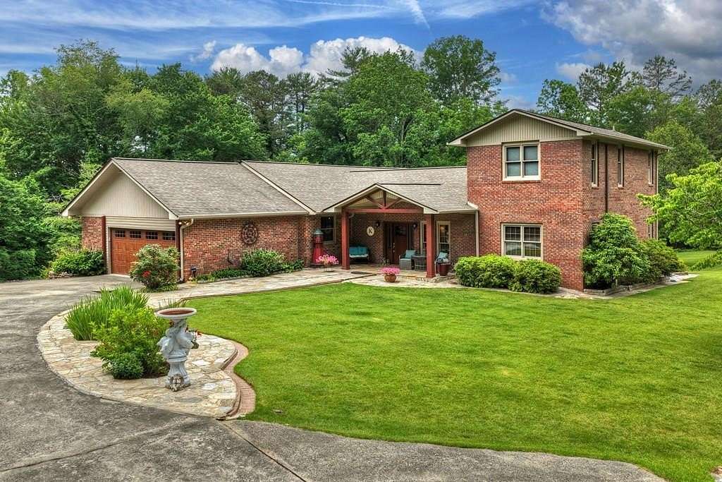 2.28 Acres of Land with Home for Sale in Blue Ridge, Georgia