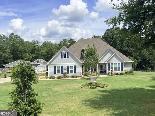 5 Acres of Land with Home for Sale in Senoia, Georgia