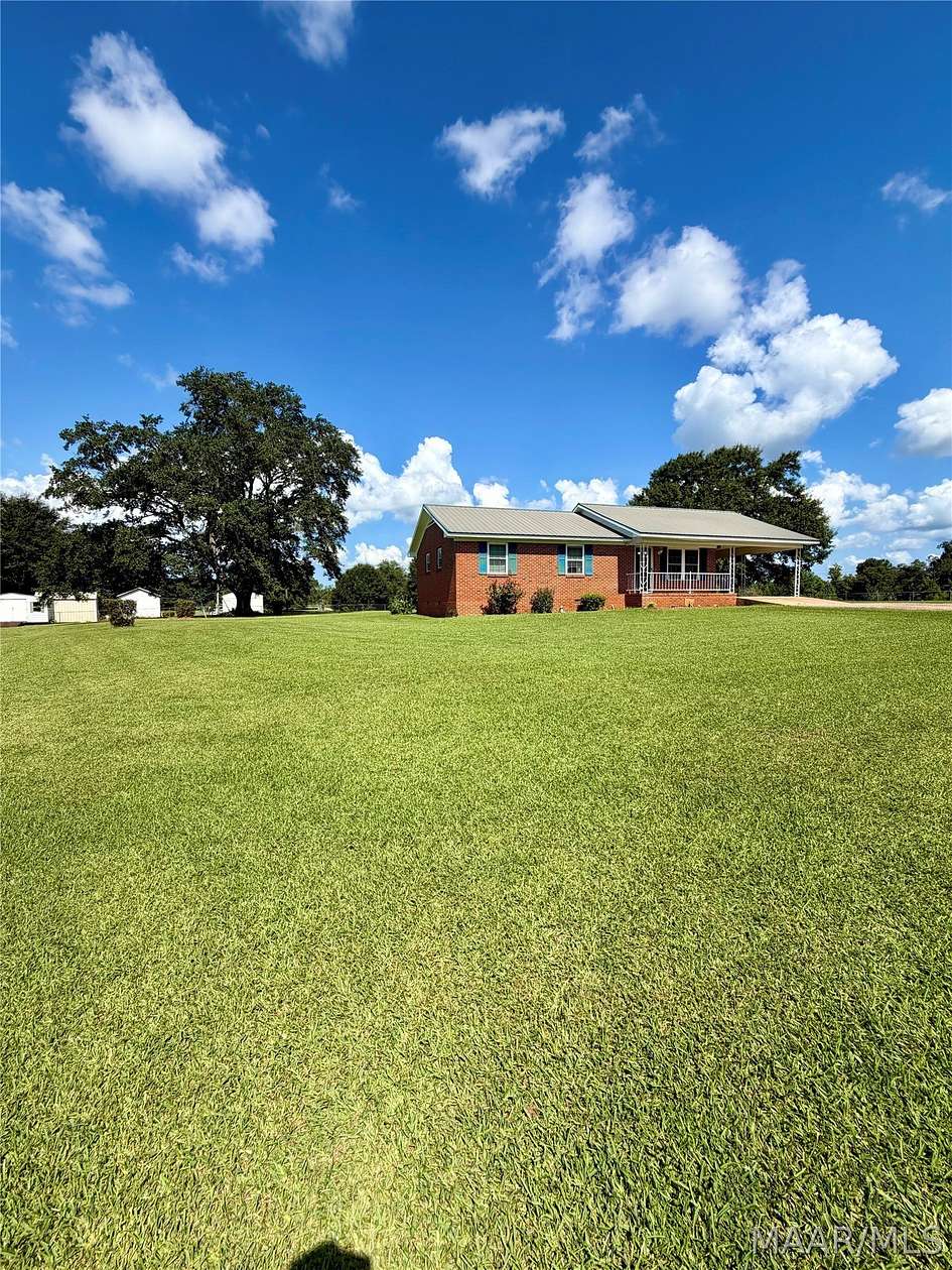 2.6 Acres of Land with Home for Sale in Valley Grande, Alabama
