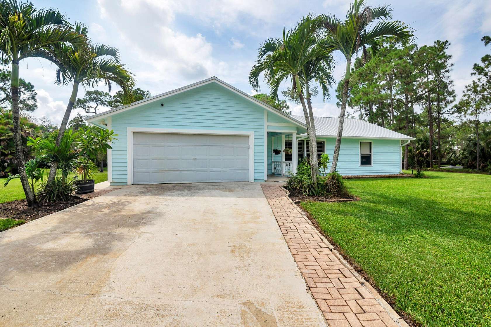 5 Acres of Land with Home for Sale in Palm Beach Gardens, Florida