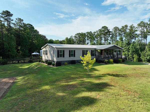 5.16 Acres of Land with Home for Sale in Titus, Alabama