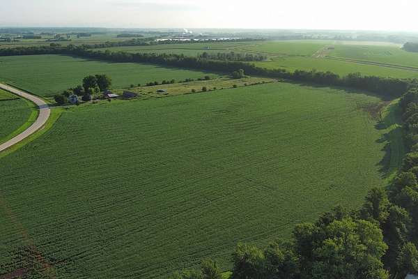 72 Acres of Land for Sale in Hillsdale, Illinois