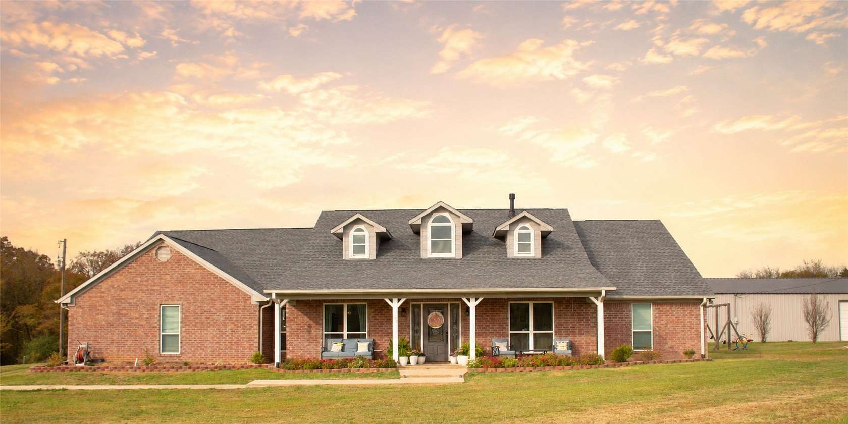11.4 Acres of Land with Home for Sale in Saltillo, Texas