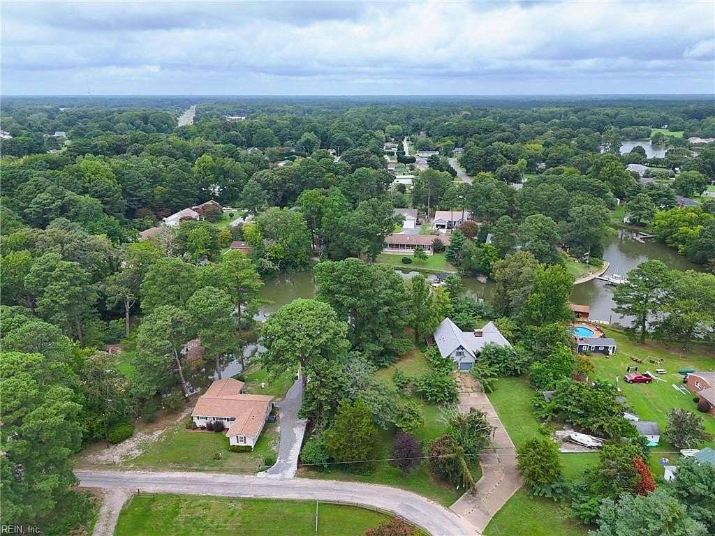 0.33 Acres of Land for Sale in Gloucester Point, Virginia