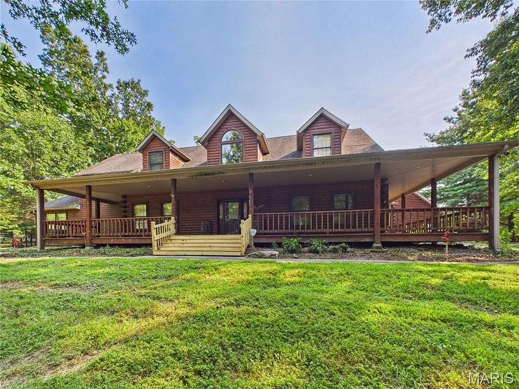 7 Acres of Land with Home for Sale in Jackson, Missouri