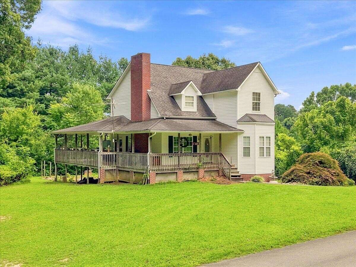 2 Acres of Land with Home for Sale in White Pine, Tennessee