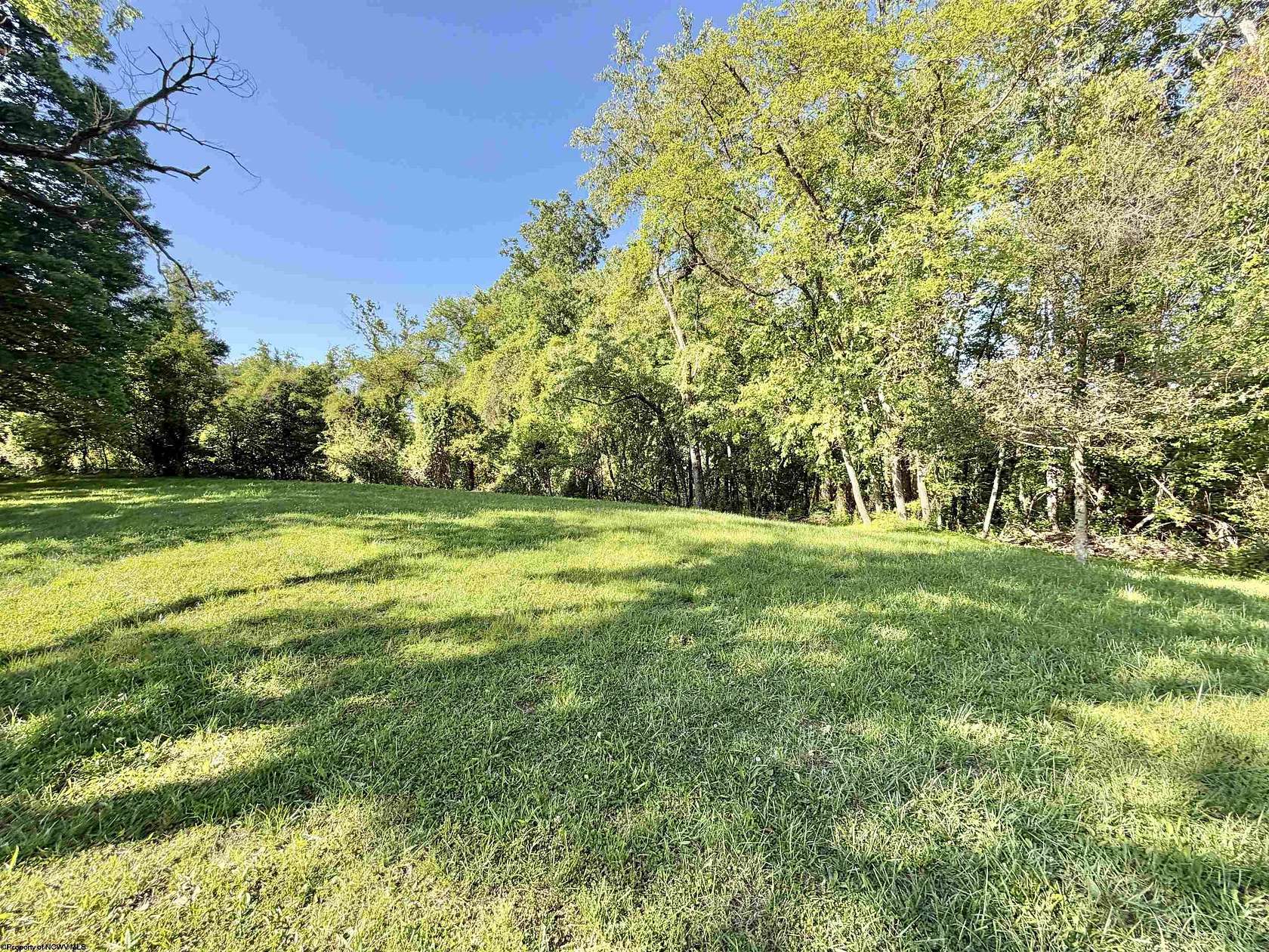 6 Acres of Residential Land for Sale in Fairmont, West Virginia