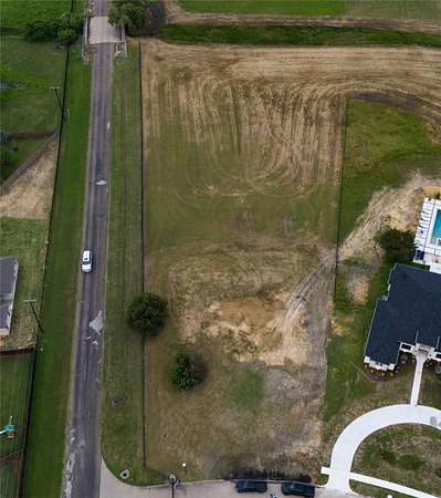 1.24 Acres of Residential Land for Sale in Ennis, Texas
