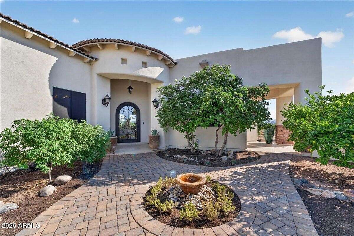 2.26 Acres of Land with Home for Sale in Scottsdale, Arizona