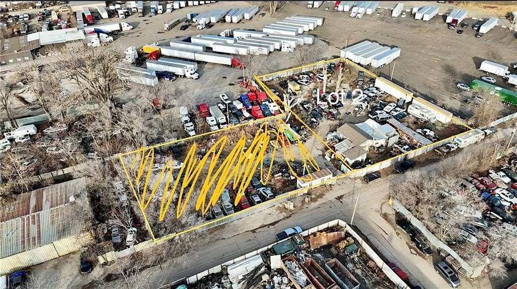 0.6 Acres of Commercial Land for Sale in Kansas City, Kansas
