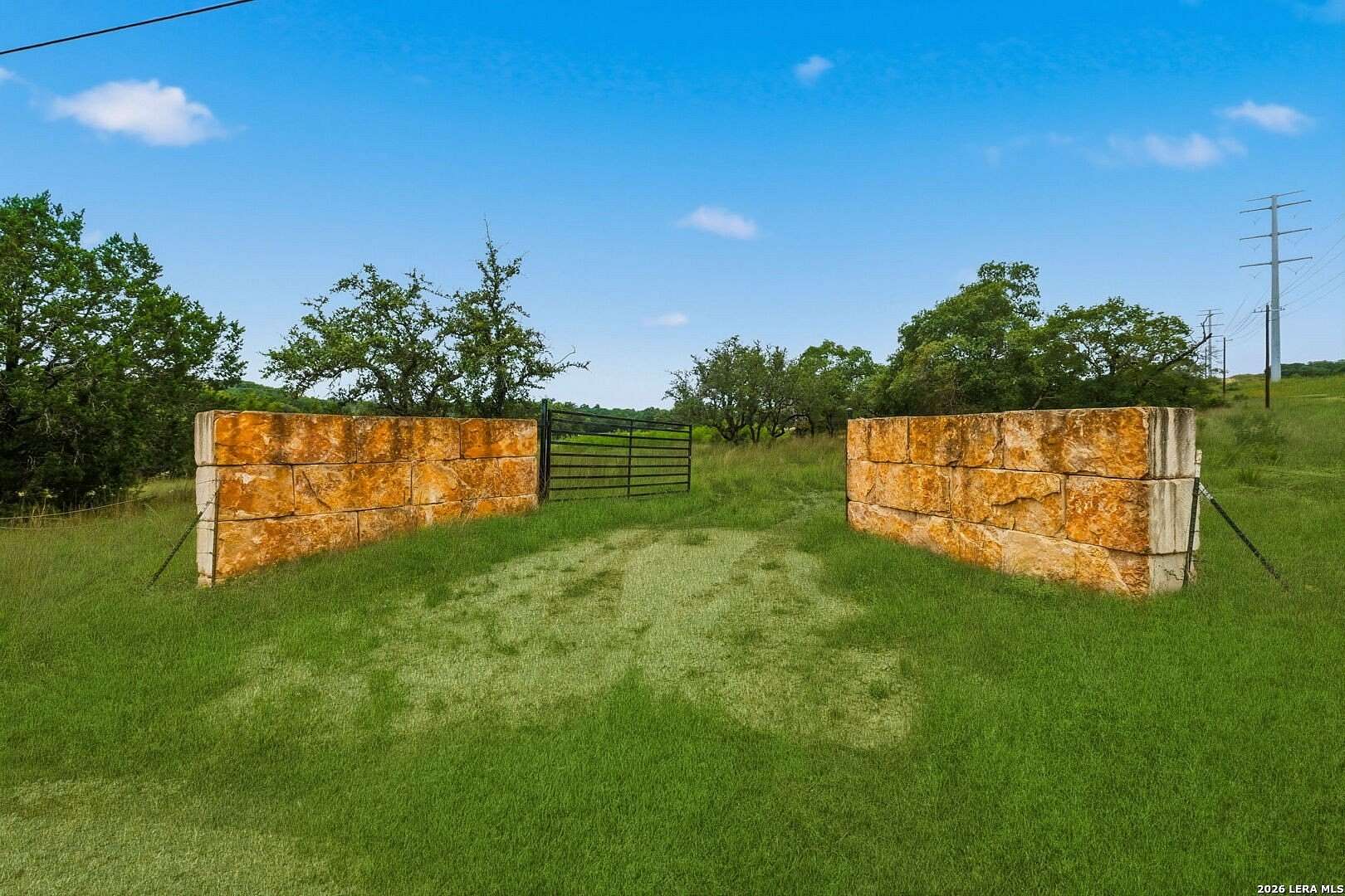 6 Acres of Land for Sale in Bulverde, Texas