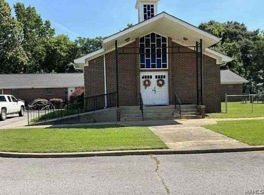 7 Acres of Improved Residential Land for Sale in Tuscaloosa, Alabama
