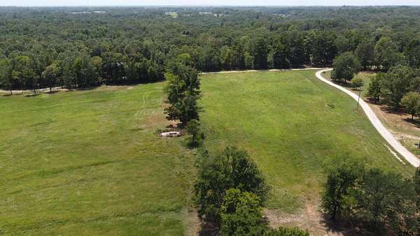 6 Acres of Land for Sale in Omaha, Texas