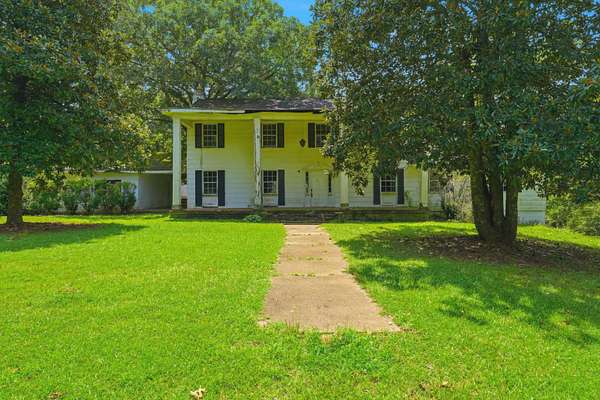 59 Acres of Recreational Land with Home for Sale in Tuscumbia, Alabama