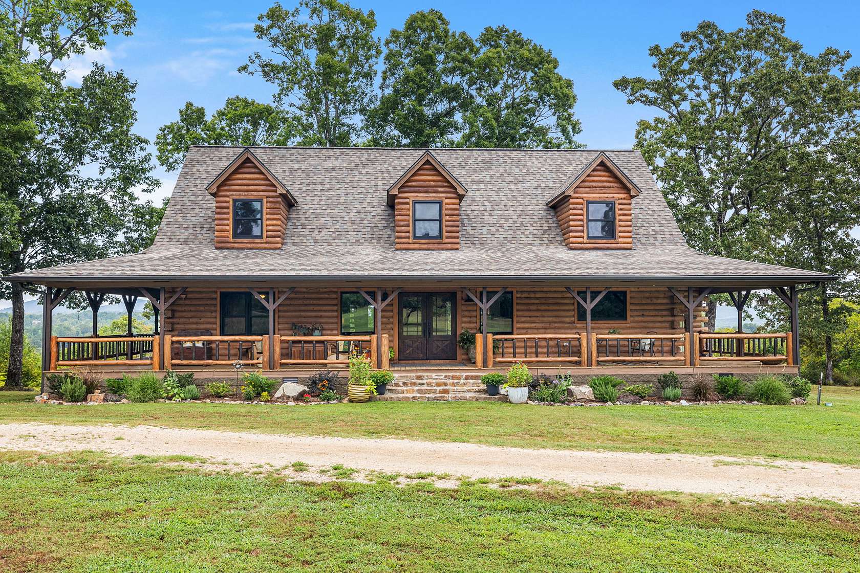 40 Acres of Recreational Land with Home for Sale in Paron, Arkansas