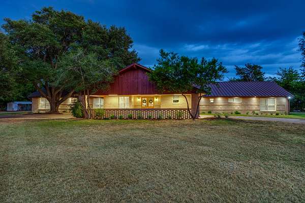 75 Acres of Land with Home for Sale in Wills Point, Texas