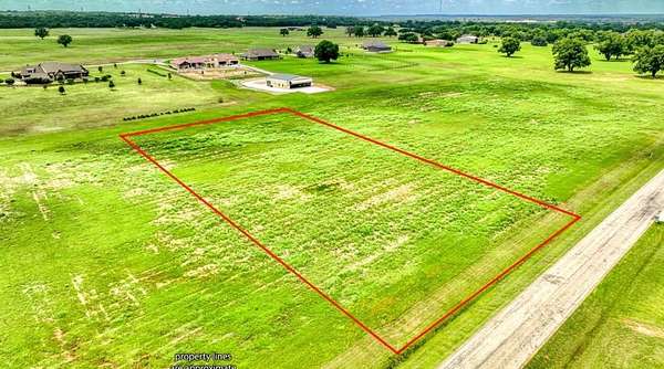 2 Acres of Residential Land for Sale in Weatherford, Texas