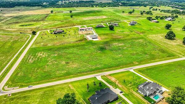 2 Acres of Residential Land for Sale in Weatherford, Texas