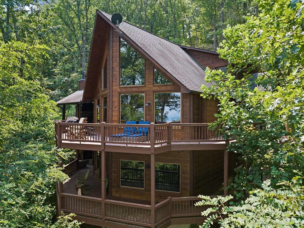 2 Acres of Land with Home for Sale in Blue Ridge, Georgia