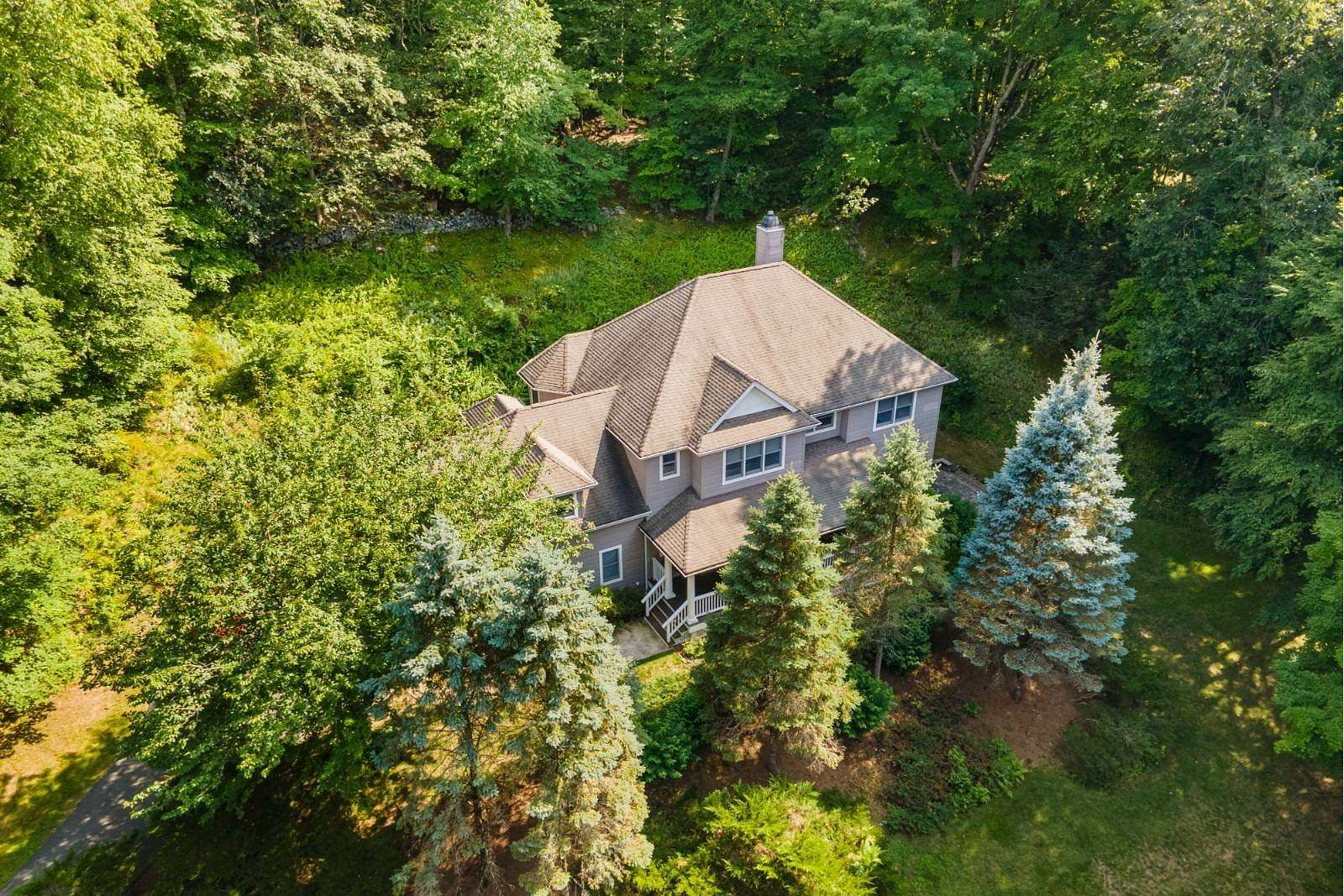 1.78 Acres of Land with Home for Sale in Cortlandt Manor, New York