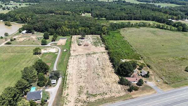 10 Acres of Residential Land for Sale in El Paso, Arkansas