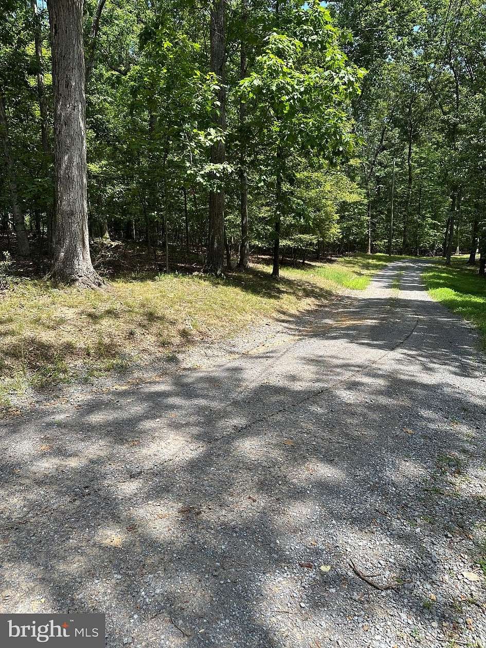 6.68 Acres of Residential Land for Sale in Hedgesville, West Virginia