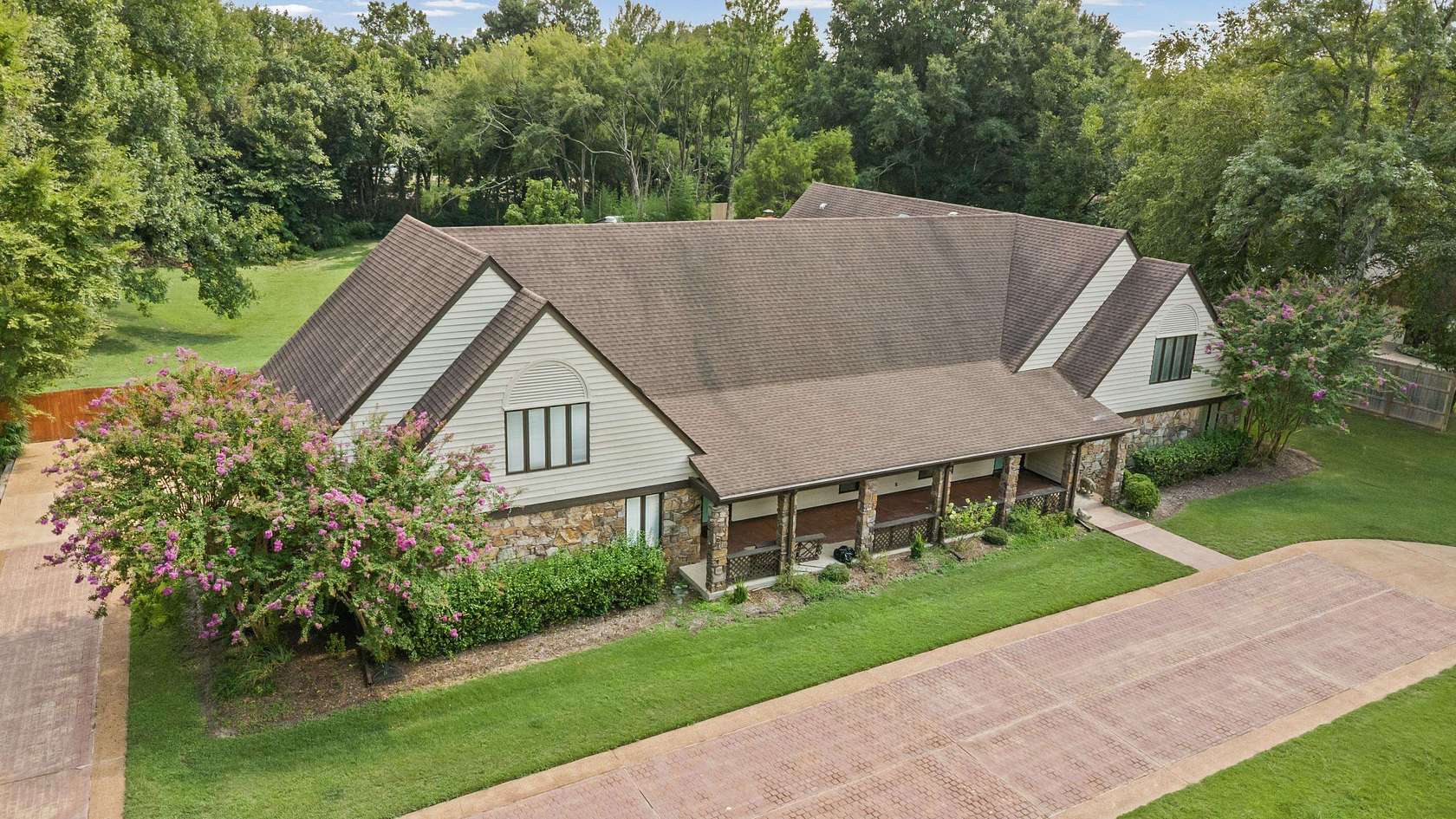 1.7 Acres of Land with Home for Sale in Bartlett, Tennessee