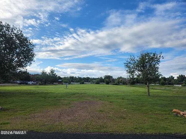 1.1 Acres of Residential Land for Sale in Overgaard, Arizona