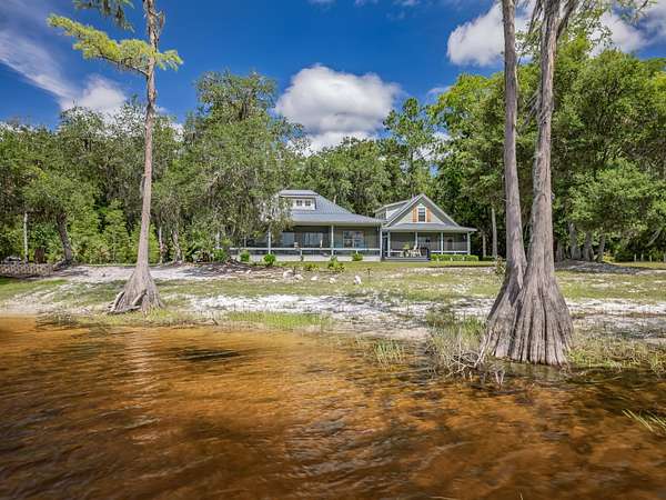 2.89 Acres of Land with Home for Sale in Crawfordville, Florida