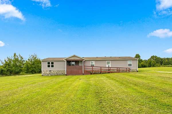 3 Acres of Land with Home for Sale in McEwen, Tennessee