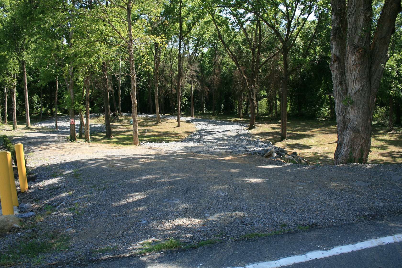 1.26 Acres of Mixed-Use Land for Sale in Bell Buckle, Tennessee
