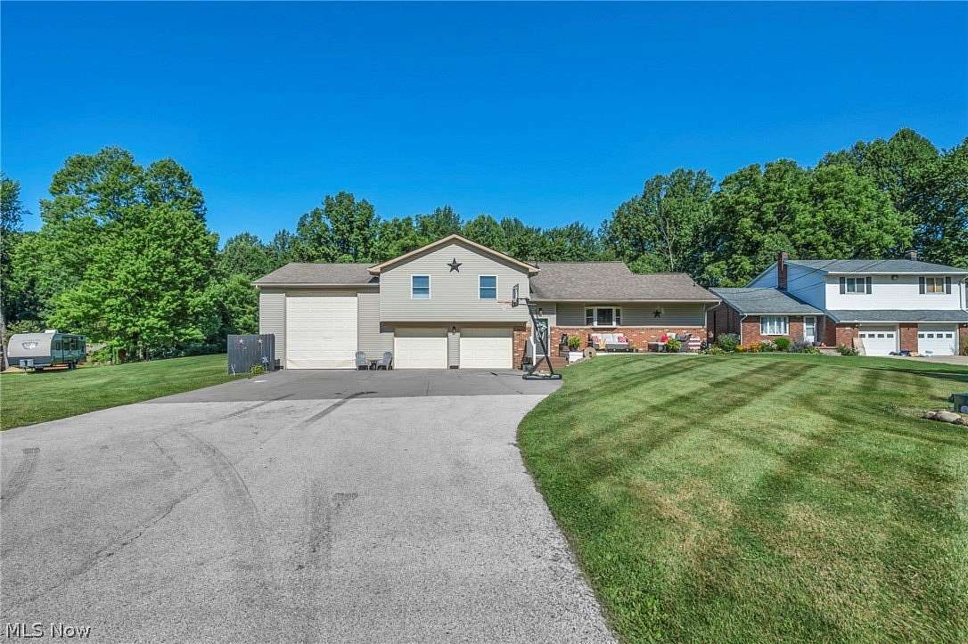 4 Acres of Land with Home for Sale in Ravenna, Ohio